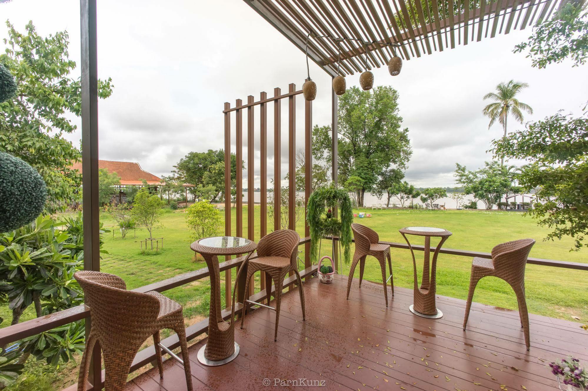 Vieng Khong Hotel Mukdahan Extérieur photo