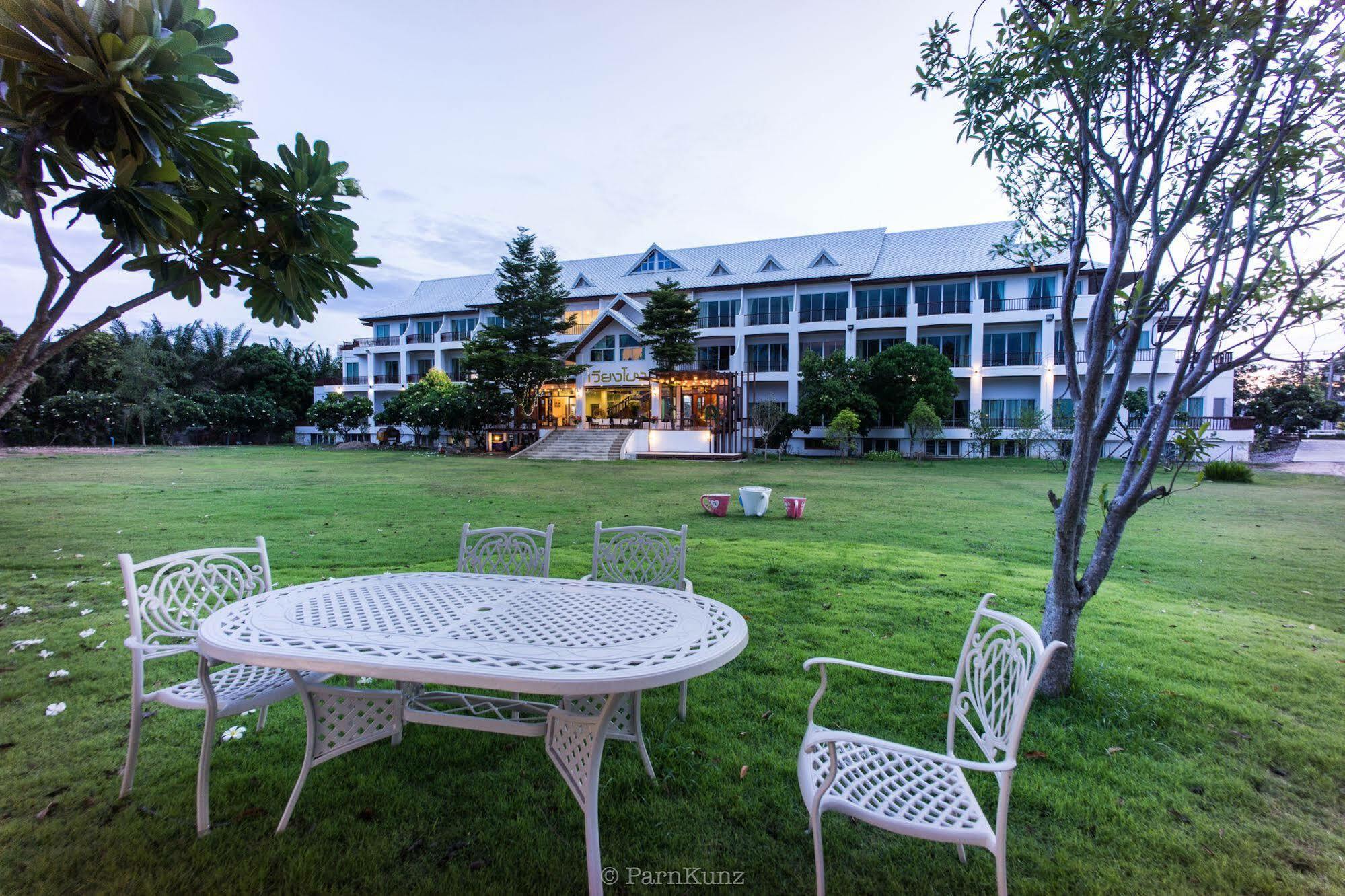 Vieng Khong Hotel Mukdahan Extérieur photo